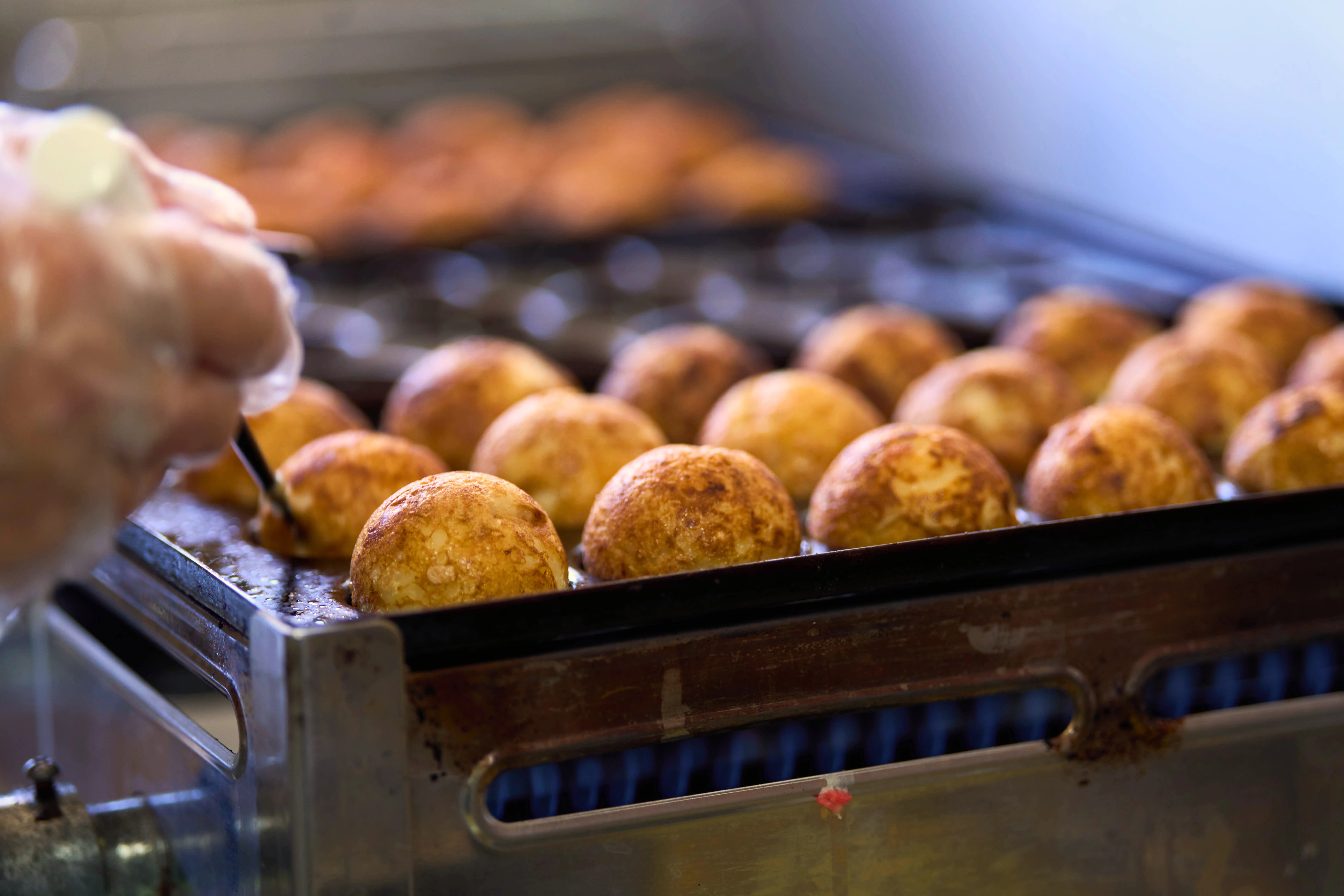 注文を受けてから
焼き上げる、
できたてのおいしさ