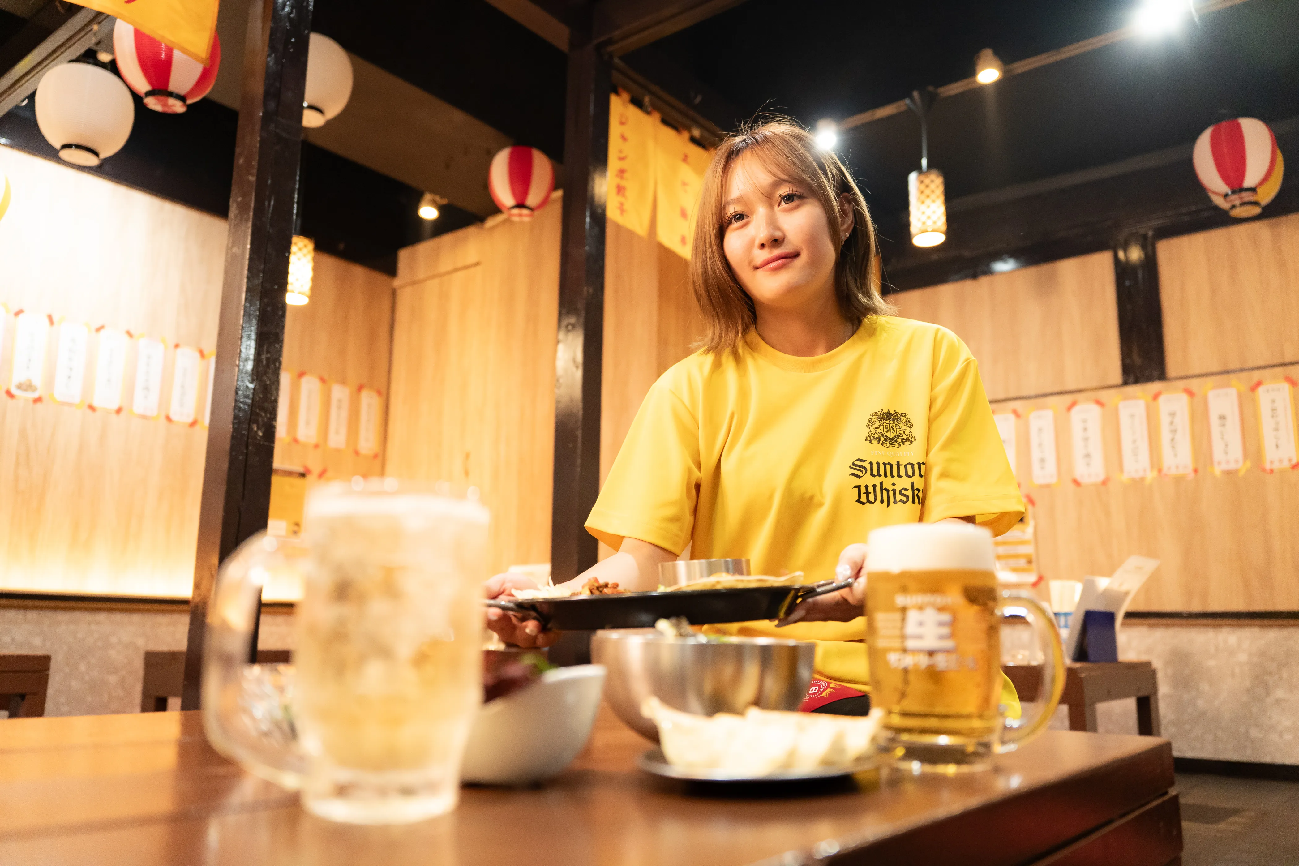 女性スタッフの写真